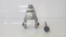 TRAVA BICO INJETOR NISSAN FRONTIER 2.5 2005 A 2015 (1)