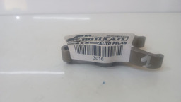 TRAVA BICO INJETOR TOYOTA HILUX  3.0 2005 A 2015 (1)