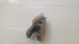 TRAVA BICOS TOYOTA HILUX 2.8 2016 A 2021(6)