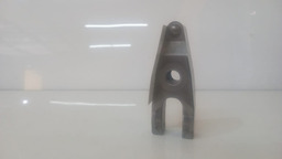 TRAVA BICOS TOYOTA HILUX 2.8 2016 A 2021 (5)