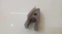 TRAVA BICOS TOYOTA HILUX 2.8 2016 A 2021