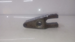 TRAVA BICOS TOYOTA HILUX 2.8 2016 A 2021(7)