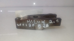 TRAVA BICOS TOYOTA HILUX 2.8 2016 A 2021(7)