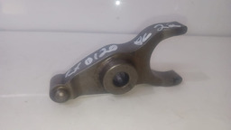 TRAVA BICO INJETOR TOYOTA HILUX  3.0 2005 A 2015 (4)