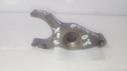 TRAVA BICO INJETOR TOYOTA HILUX  3.0 2005 A 2015 (4)