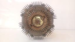 POLIA VISCOSA TOYOTA HILUX 2.8 2017 A 2020 (1)