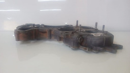 TAMPA FRONTAL MOTOR BOMBA ÓLEO TOYOTA HILUX 3.0 2005 A 2015