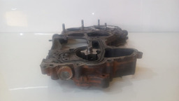 TAMPA FRONTAL MOTOR BOMBA ÓLEO TOYOTA HILUX 3.0 2005 A 2015