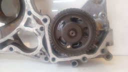 TAMPA FRONTAL BOMBA DE ÓLEO TOYOTA HILUX 2.8 2022 DIESEL (1)