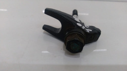 TRAVA BICO INJETOR CHEVROLET S10 2.8 2012 A 2017 (1)