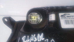 MOLDURA INFERIOR TOMADA FORD RANGER 12V 3.2 2017 A 2022