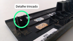 SOLEIRA DA PORTA TRAS. ESQ. FORD RANGER 3.2 2017/23 DETALHE