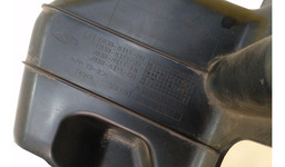 DEFLETOR ESQUERDO FORD RANGER 2.2 2017 A 2022 C/DETALHE (1)