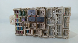 CAIXA DE FUSÍVEL PAJERO DAKAR 3.2 2009 A 2012 (COM DETALHE)