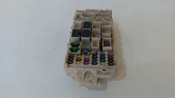 CAIXA DE FUSÍVEL PAJERO DAKAR 3.2 2009 A 2012 (COM DETALHE)