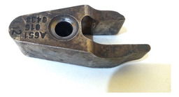 SUPORTE TRAVA BICO INJETOR SPRINTER 415 2.2 2013 A 2023 (1)