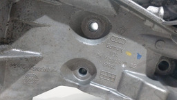 SUPORTE COMPRESSOR VOLKSWAGEN JETTA TSI 2.0 2011 A 2016