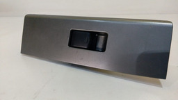 BOTÃO MOLDURA DIANTEIRO DIREITO NISSAN FRONTIER 2008 A 2015