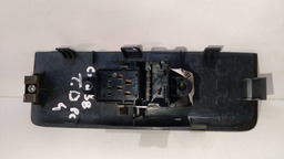 BOTÃO MOLDURA TRASEIRO DIREITO NISSAN FRONTIER 2008 A 2015