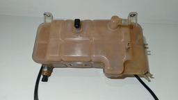 RESERVATÓRIO DE ÁGUA RADIADOR IVECO DAILY 3.0 2008 A 2016