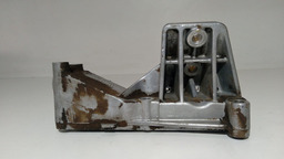 SUPORTE DO MOTOR LADO ESQUERDO IVECO DAILY 3.0 2008 A 2016