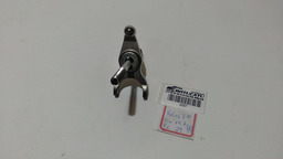 TRAVA BICO INJETOR TOYOTA HILUX 3.0 2005 A 2011 (8)