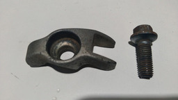 SUPORTE TRAVA BICO VOLKSWAGEN CONSTELLATION 13.180