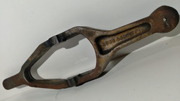 GARFO CAPA SECA CÂMBIO VW CONSTELLATION 13.180 2007 2008