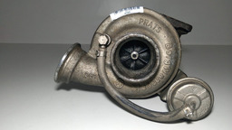 TURBINA BORGWARNER 674696 VW CONSTELLATION 13.180 2006 2007