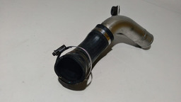 TUBO DE SAÍDA DO INTERCOOLER CHEVROLET S10 2.8 2012 A 2016 PRETO