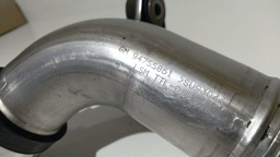 TUBO DE SAÍDA DO INTERCOOLER CHEVROLET S10 2.8 2012 A 2016 PRETO