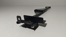 SUPORTE DA BATERIA CHEVROLET S10 2.8 2017 A 2023 (1)