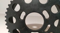 POLIA DO COMANDO DE VÁLVULAS VOLKSWAGEM AMAROK 2010/2020 (1)