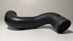 MANGUEIRA INTERCOOLER VOLKSWAGEN AMAROK 2.0 2010 A 2020 (2) PRETO