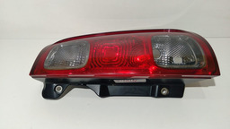 LANTERNA TRASEIRA DIREITA UNO VIVACE 11/16 SPORTING / WAY 14