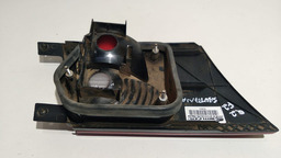 LANTERNA TRASEIRA DIREITA SANTANA 1998 A 2006 MALA