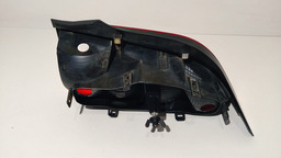 LANTERNA TRASEIRA ESQUERDA UP 2014 A 2017