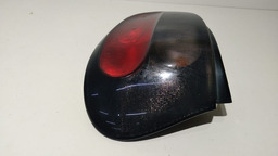 LANTERNA TRASEIRA DIREITA MEGANE HATCH 1998 1999 A 2005 FUME