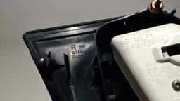 LANTERNA TRASEIRA DIREITA MAZDA 626 SEDAN 1992 A 1997 (MALA)