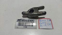 SUPORTE TRAVA BICO INJETOR DAILY 55C16 16V 3.0 2008/2011 (2)