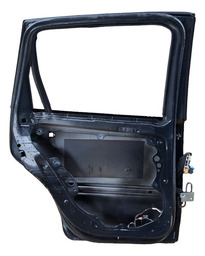 PORTA TRASEIRA ESQUERDA POLO HATCH 2003 A 2014 C/DETALHE