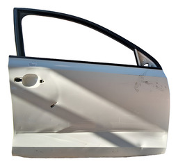 Porta Dianteira Direita Jetta 2011 a 2017 C/Detalhe