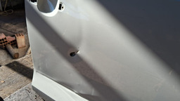 PORTA DIANTEIRA DIREITA JETTA 2011 A 2017 C/DETALHE