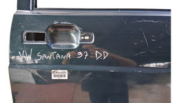 PORTA DIANTEIRA DIREITA VW SANTANA 1993 (2) DIREITO VERDE