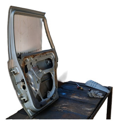 PORTA TRASEIRA DIREITA GOL G2 G3 G4 1995 A 2014 C/DETALHE