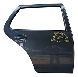 PORTA TRASEIRA DIREITA GOLF 1999 A 2013 C/DETALHE