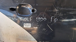 PORTA TRASEIRA DIREITA GOLF 1999 A 2013 C/DETALHE