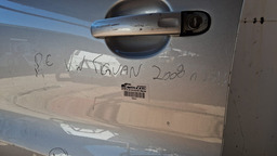 PORTA DIANTEIRA ESQUERDA TIGUAN 2009 A 2017 C/DETALHE