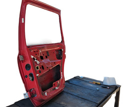 PORTA TRASEIRA DIREITA GOLF 1995 A 1998 C/DETALHE