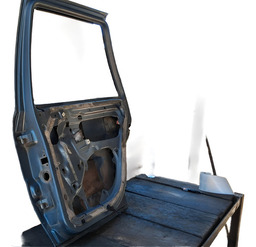 PORTA TRASEIRA DIREITA GOL G2 G3 G4 1995 A 2014 C/DETALHE